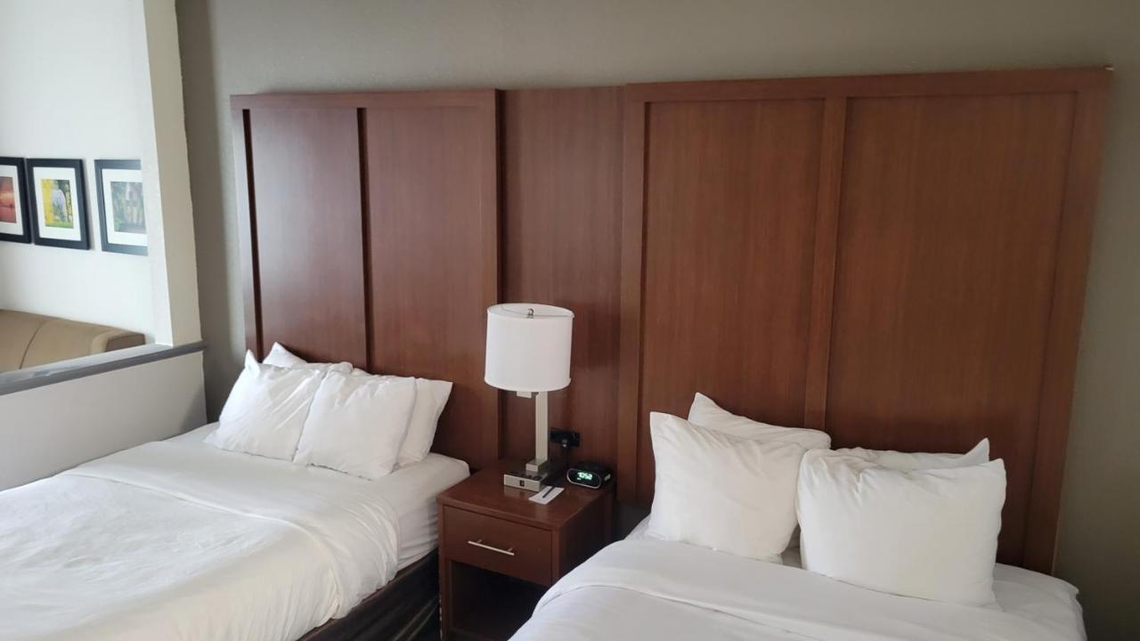 Comfort Suites Cumming-Atlanta Near Northside Hospital Forsyth Kültér fotó