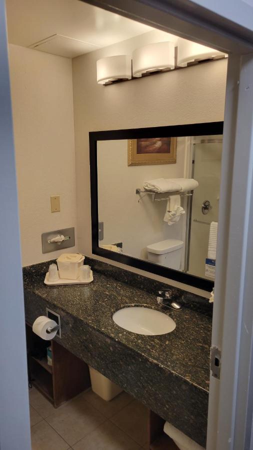 Comfort Suites Cumming-Atlanta Near Northside Hospital Forsyth Kültér fotó