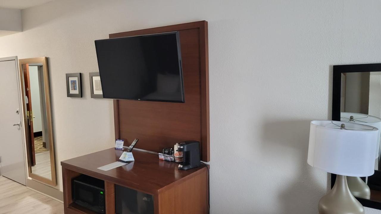 Comfort Suites Cumming-Atlanta Near Northside Hospital Forsyth Kültér fotó