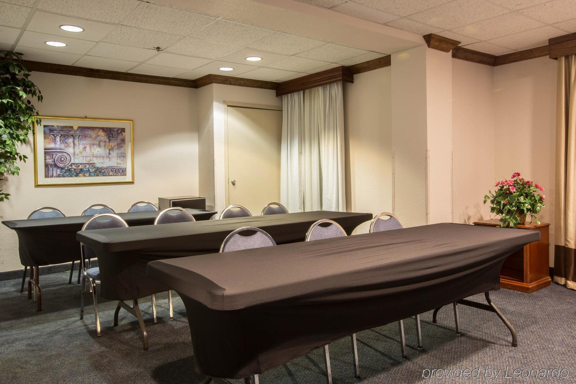 Comfort Suites Cumming-Atlanta Near Northside Hospital Forsyth Kültér fotó