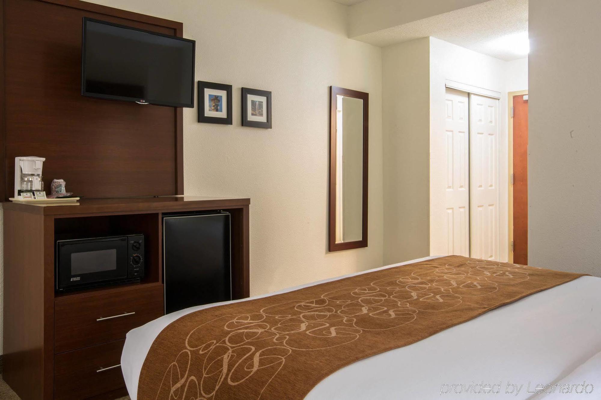 Comfort Suites Cumming-Atlanta Near Northside Hospital Forsyth Kültér fotó