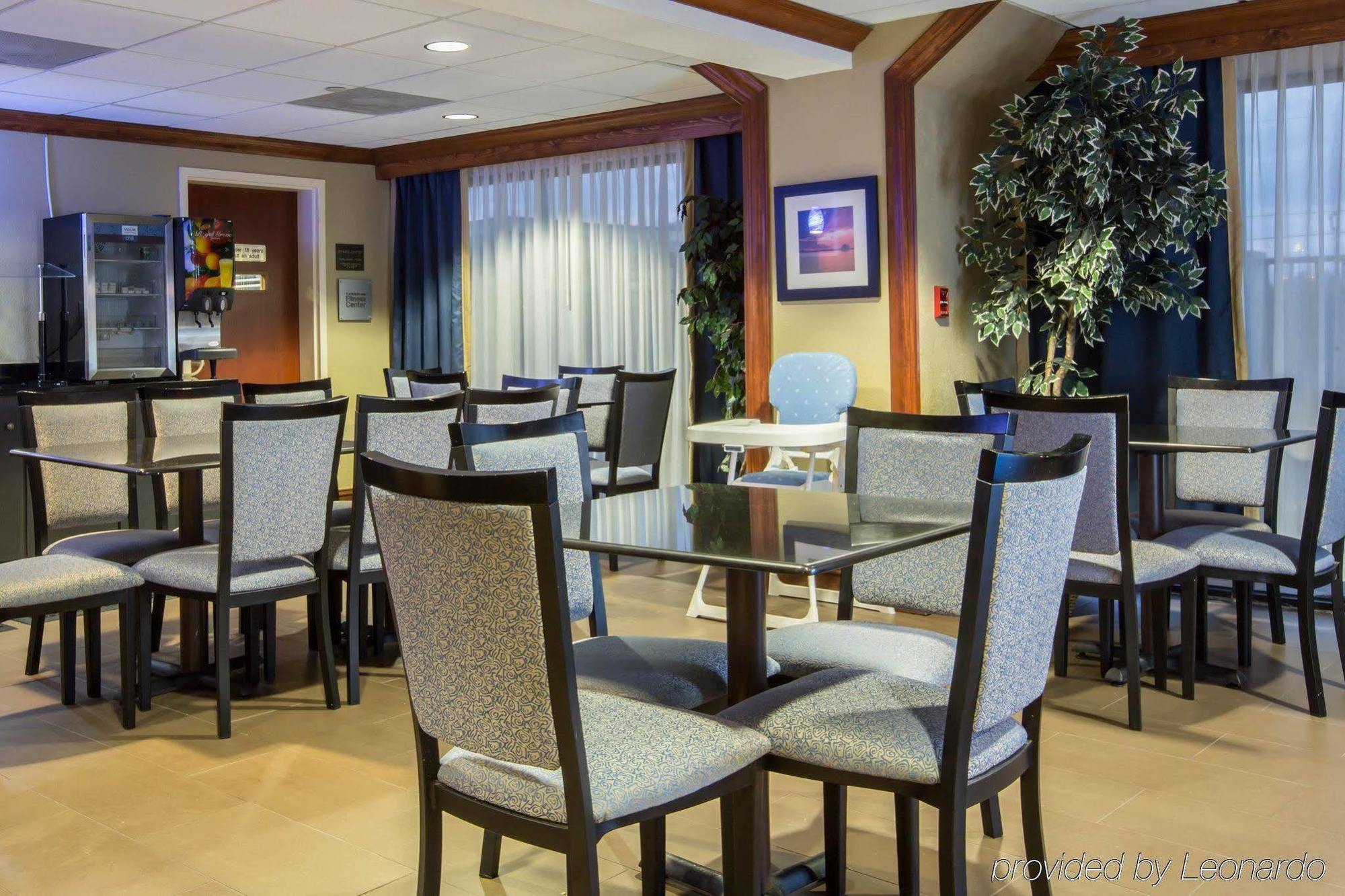 Comfort Suites Cumming-Atlanta Near Northside Hospital Forsyth Kültér fotó